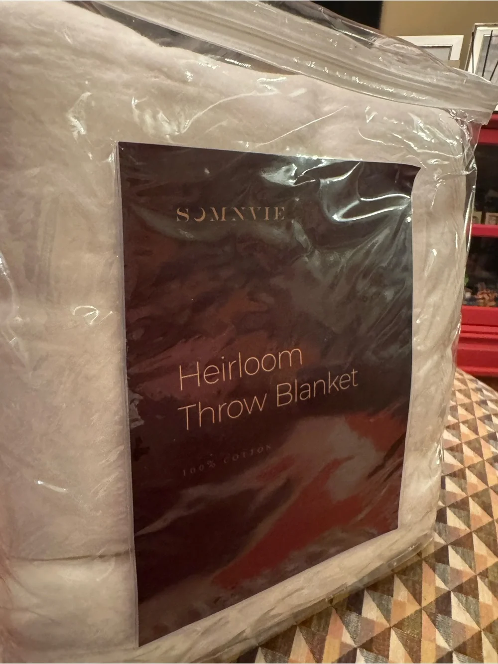 NWT Somnvie White Heirloom Throw Blanket - Soft Cotton - 50x70 inch size